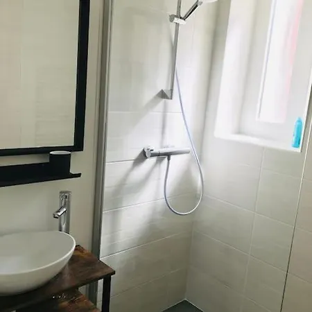 Le Dupont, 2 Chambres&parking Privé * Grenoble