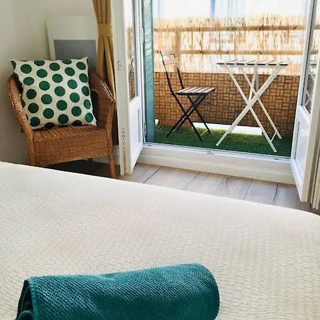 Le Dupont, 2 Chambres&parking Privé Appartamento *