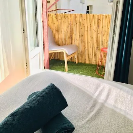 Le Dupont, 2 Chambres&parking Privé Appartamento *
