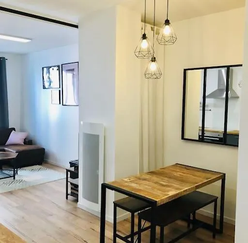 Le Dupont, 2 & Parking Prive Апартаменти