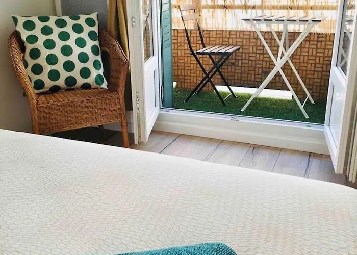 Le Dupont, 2 & Parking Prive *